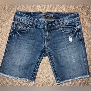BUNDLE 5 for $50 👗👚 👖 
American Eagle Outfitters Distressed Mid Blue Jean Shorts